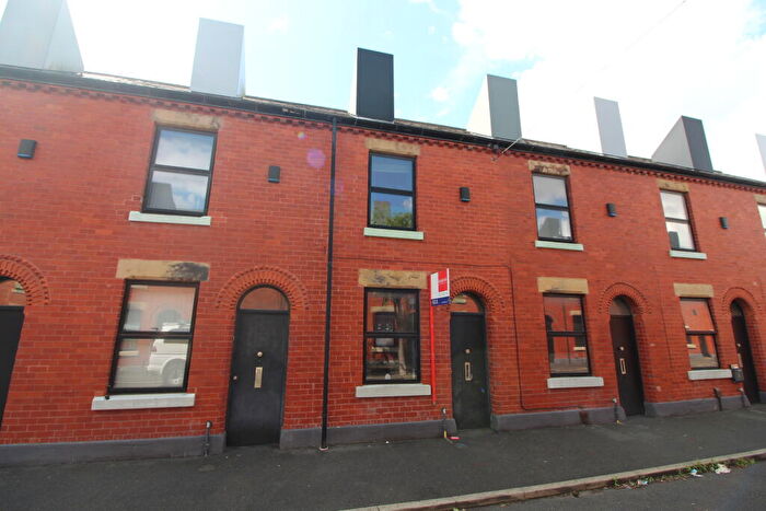 2 Bedroom Terraced House For Sale In Ash Street, Salford, Greater Manchester, M6