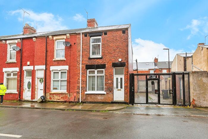 2 Bedroom End Terrace House For Sale In Everett Street, Hartlepool, TS26