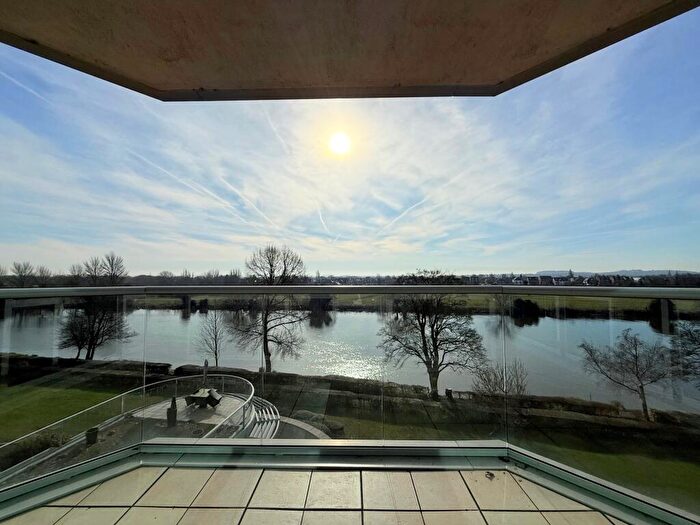 3 Bedroom Apartment To Rent In River Crescent, Waterside Way, NG2