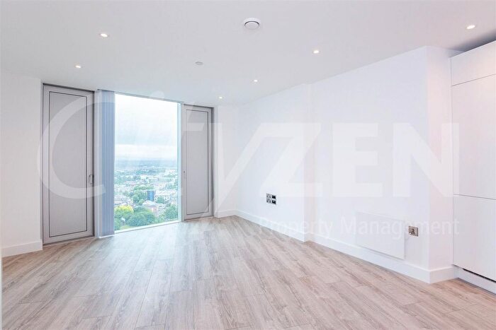 1 Bedroom Flat To Rent In Silvercroft Street, Manchester, M15