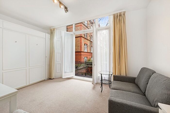 Studio To Rent In Wetherby Gardens, South Kensington, SW5