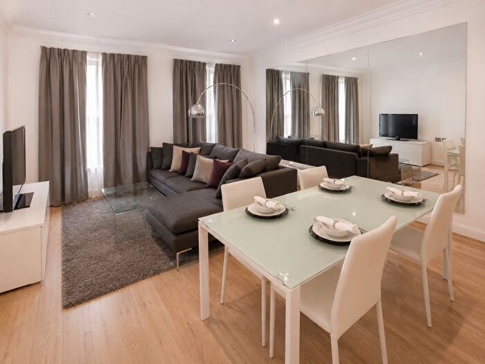 2 Bedroom Flat To Rent In Grainger Street, Murton House, NE1