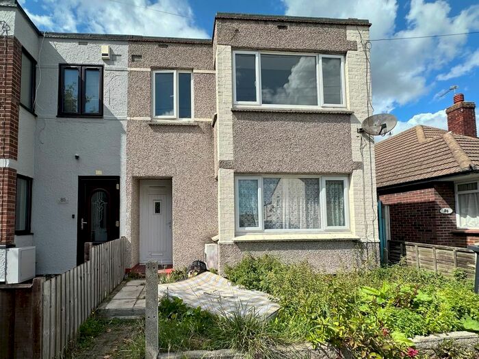 3 Bedroom Property To Rent In Dudley Road, Clacton-On-Sea, CO15