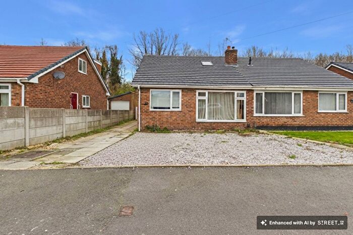 5 Bedroom Semi Detached Bungalow For Sale In Rostherne Close, Warrington, WA5