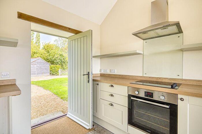 2 Bedroom Barn Conversion To Rent In Back Lane, Glastonbury, BA6