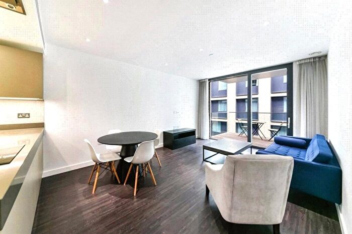 2 Bedroom Apartment To Rent In Catalina House, Goodman's Fields, Aldgate, London, E1