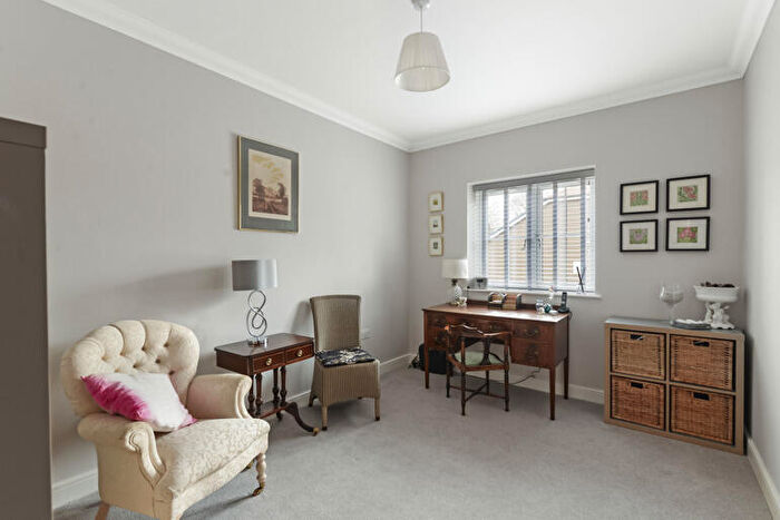 2 Bedroom Bungalow For Sale In Genn Park, Boughton Monchelsea, Maidstone, Kent, ME17