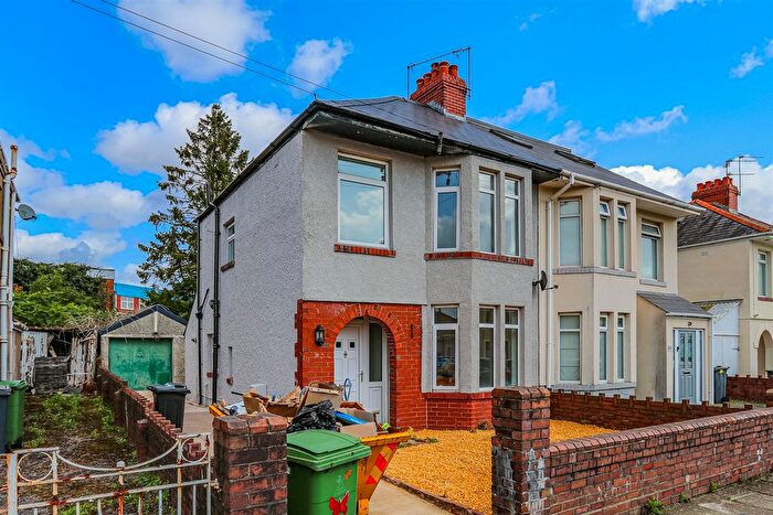 3 Bedroom Semi-Detached House To Rent In Finchley Road, Fairwater, CF5