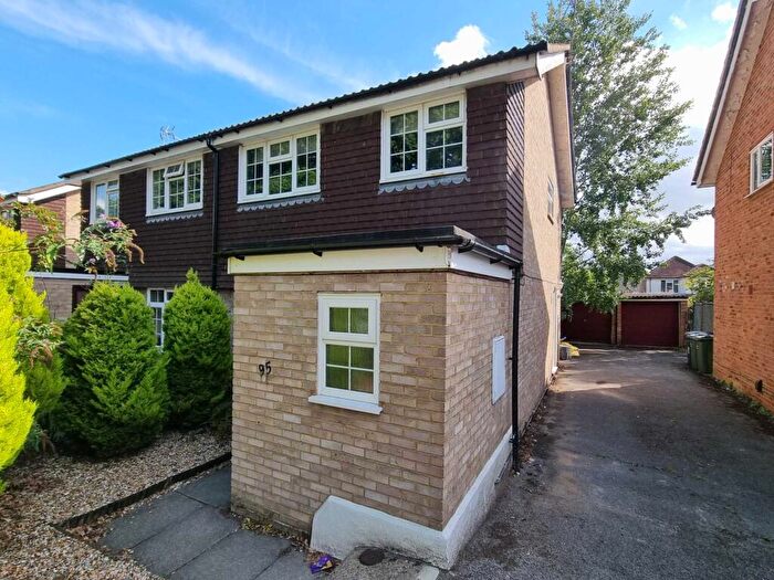 4 Bedroom Semi Detached House To Rent In Southway, Guildford, GU2