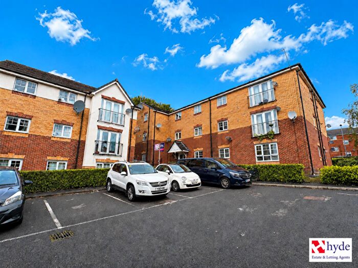 2 Bedroom Apartment To Rent In Deanery Court, Cheetham Hill, M8
