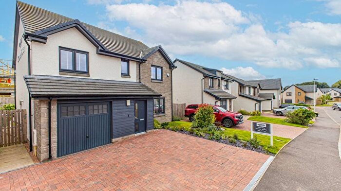 4 Bedroom Property For Sale In Courtshaw, Crieff, PH7