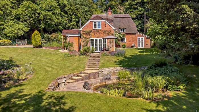 4 Bedroom Detached House For Sale In Folly Lane, Alderbury, Salisbury, Wiltshire, SP5