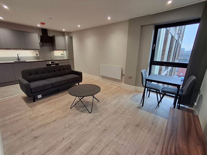 1 Bedroom Flat To Rent In Winifred Street, Leicester, LE2