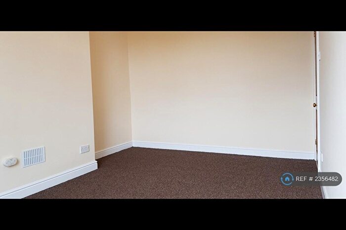 1 Bedroom Terraced House To Rent In Denton Terrace, Morley, Leeds, LS27