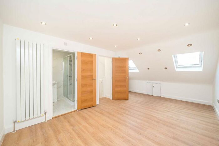 4 Bedroom Property To Rent In Eden Close, Wembley, HA0