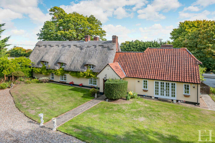 4 Bedroom Detached House For Sale In Clopton, Woodbridge, IP13