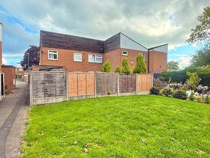 3 Bedroom End Of Terrace House For Sale In Wharfedale, Wollaton, Nottingham, NG8