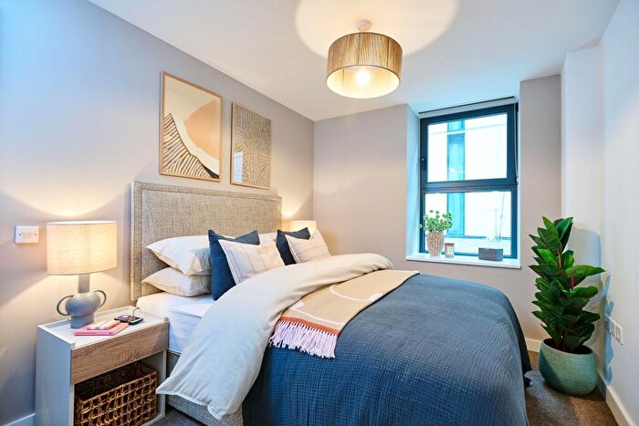 1 Bedroom Apartment To Rent In The Silver Yard, Birmingham Birmingham, B4