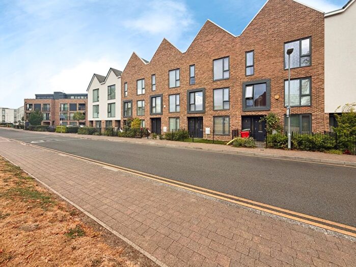 4 Bedroom Terraced House For Sale In Churchill Road, Uxbridge, UB10