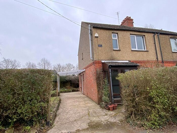 3 Bedroom Semi-Detached House To Rent In Doves Lane, NN3