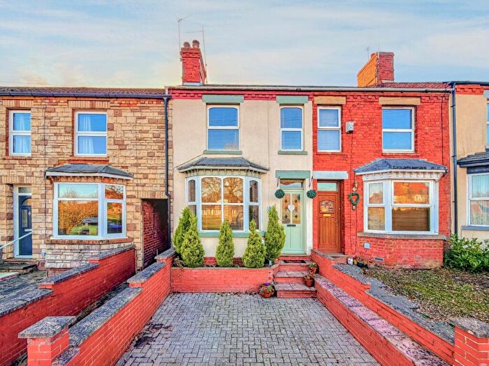 2 Bedroom Terraced House For Sale In Braunston Road, Daventry, NN11