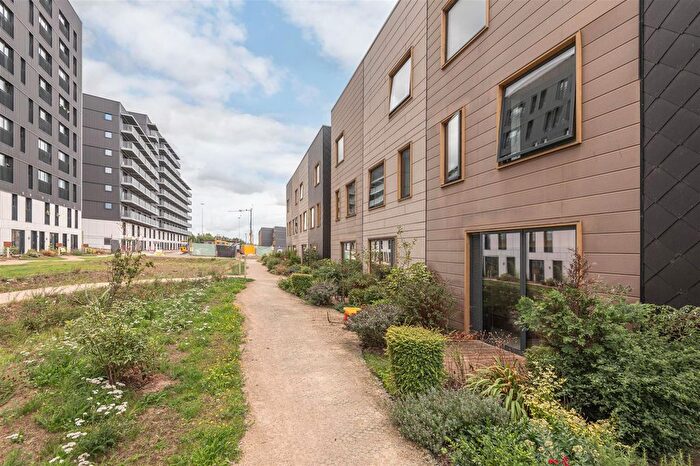 4 Bedroom Town House For Sale In Solar Avenue, Leeds City Centre, LS9