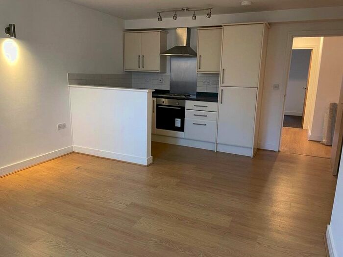 2 Bedroom Flat To Rent In Othello Court, Shakespeare Street, Coventry, CV2