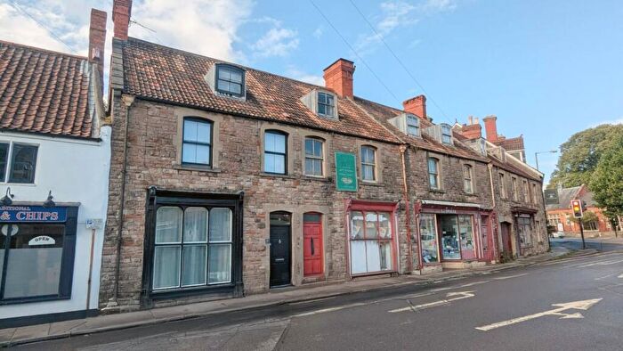 1 Bedroom Flat For Sale In Tucker Street, Wells, BA5