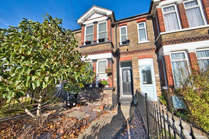 4 Bedroom Terraced House For Sale In Buckland Avenue, Dover, Kent, CT16
