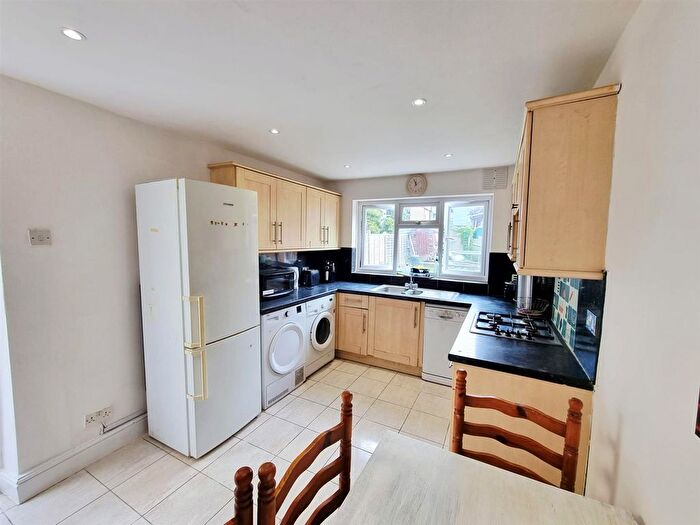 4 Bedroom Terraced House To Rent In Lancing Rd, Croydon, CR0