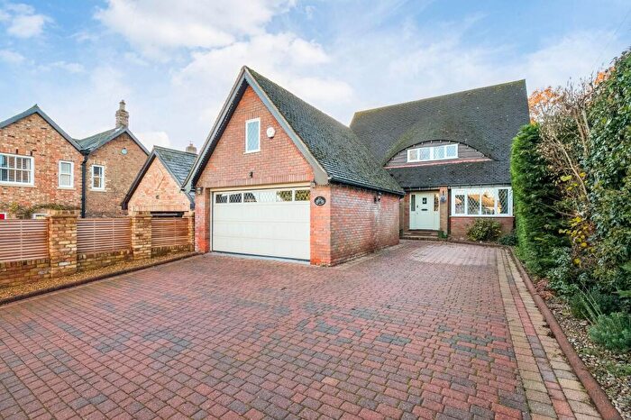 4 Bedroom Detached House For Sale In The Pathway, Maulden, MK45