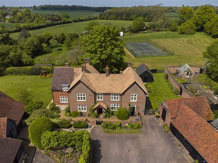 7 Bedroom Detached House For Sale In Plummers Lane, Bower Heath, Harpenden, AL5