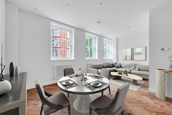 2 Bedroom Flat For Sale In Gray's Inn Road, London, WC1X