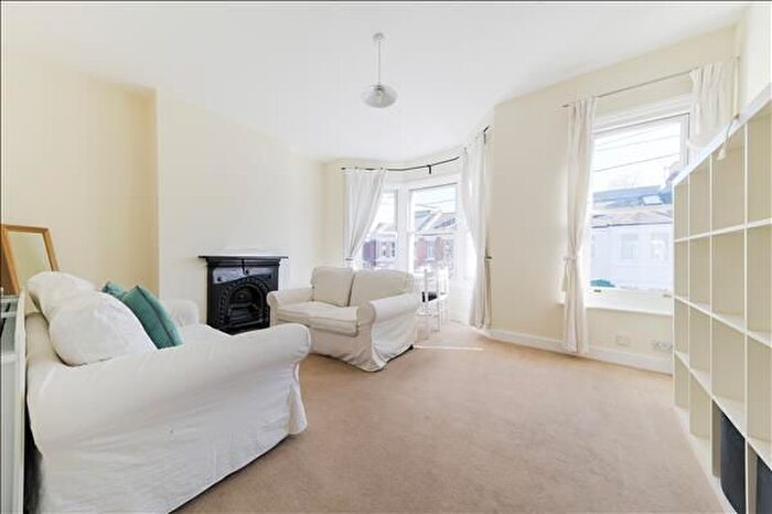 2 Bedroom Terraced House To Rent In Merivale Road Tff, London, SW15