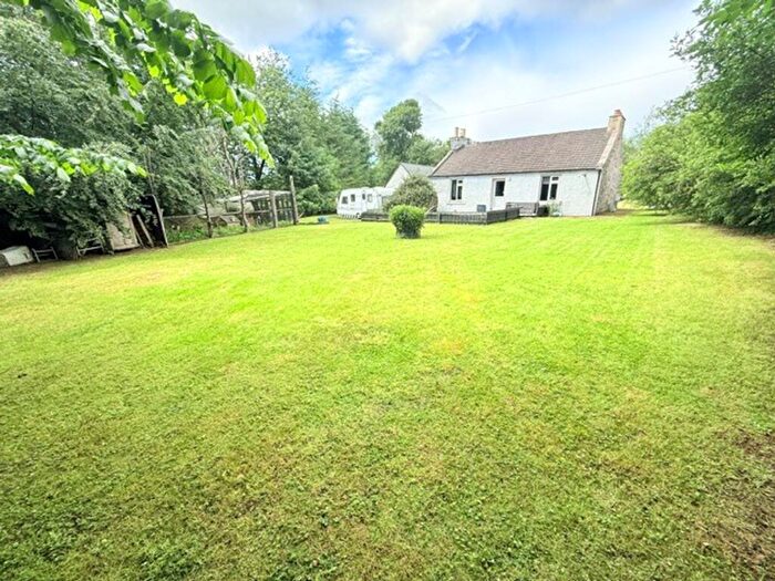 2 Bedroom Cottage For Sale In Saline Road, Oakley, KY12
