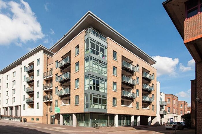 1 Bedroom Flat To Rent In Eluna Apartments, Wapping Lane, Aldgate, Tower Hill, London, E1W