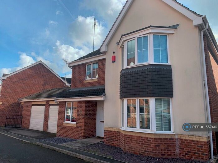 4 Bedroom Detached House To Rent In Amber Street, Mansfield, NG18