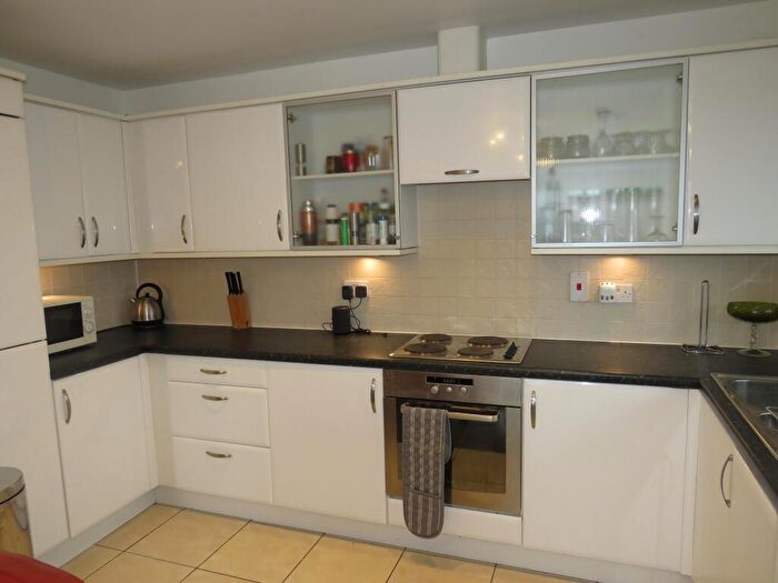 2 Bedroom Apartment To Rent In Taverners Way, Hoddesdon, EN11