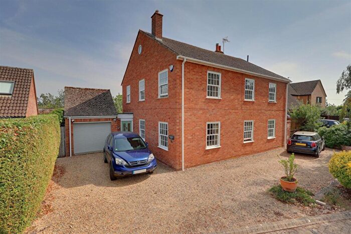 5 Bedroom Detached House For Sale In The Court Garden, Arlingham, GL2