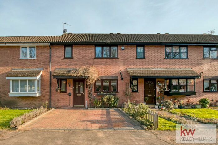 3 Bedroom Terraced House To Rent In Gladbeck Way, Enfield, EN2