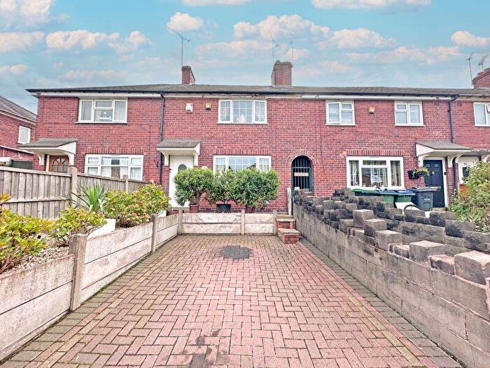 3 Bedroom Terraced House For Sale In Bailey Street, West Bromwich, B70