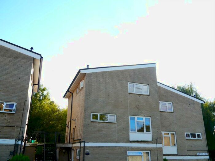 3 Bedroom Maisonette To Rent In Deerswood, Hatfield, AL10