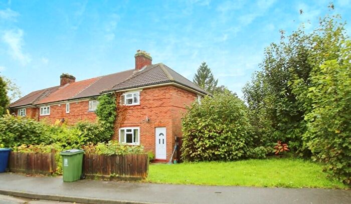 4 Bedroom Semi-Detached House To Rent In Cardwell Crescent, Headington, OX3
