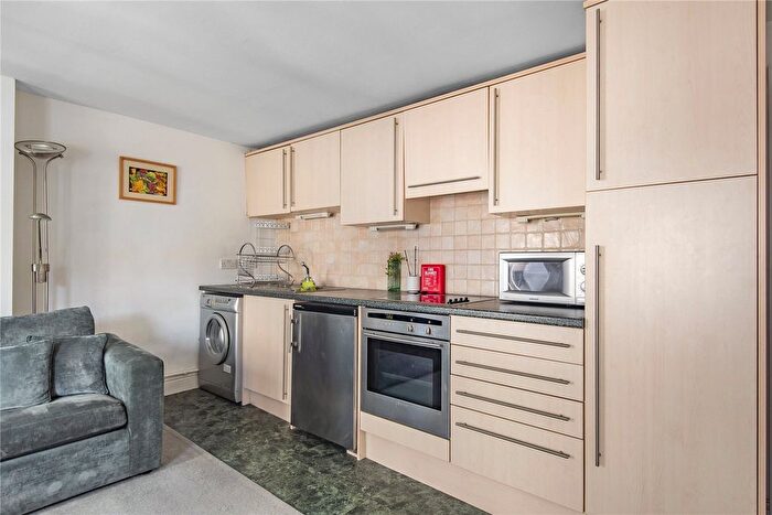 1 Bedroom Flat To Rent In Drury Lane, London, WC2B