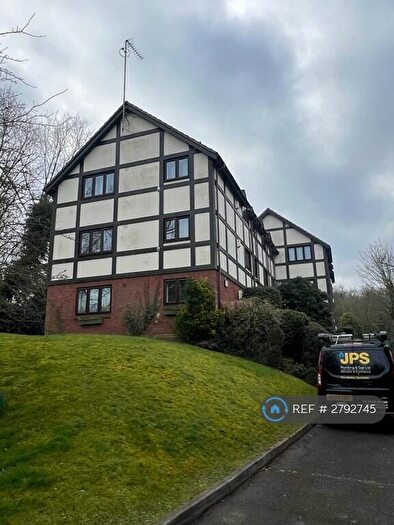 2 Bedroom Flat To Rent In Gables Lodge, Barnet, EN4