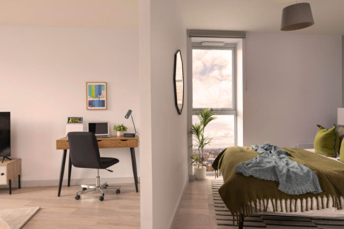 Apartment To Rent In Ocean Drive, Edinburgh, EH6