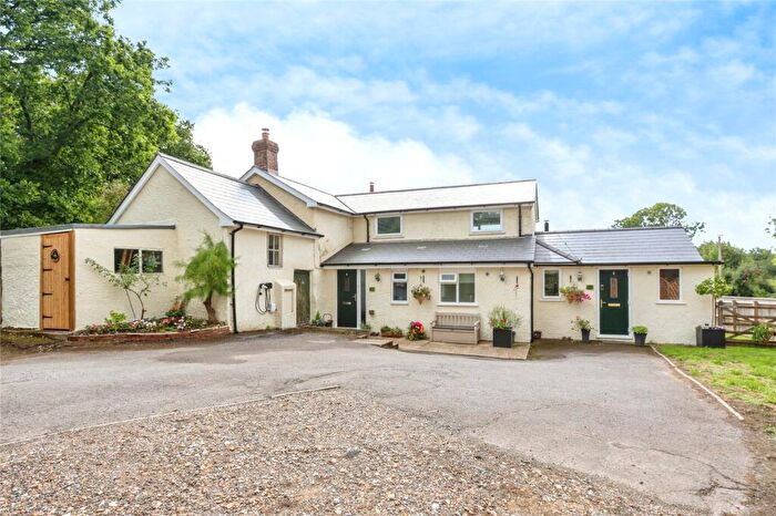 4 Bedroom Detached House For Sale In Jubilee Hill, Woodlands, Wimborne, Dorset, BH21
