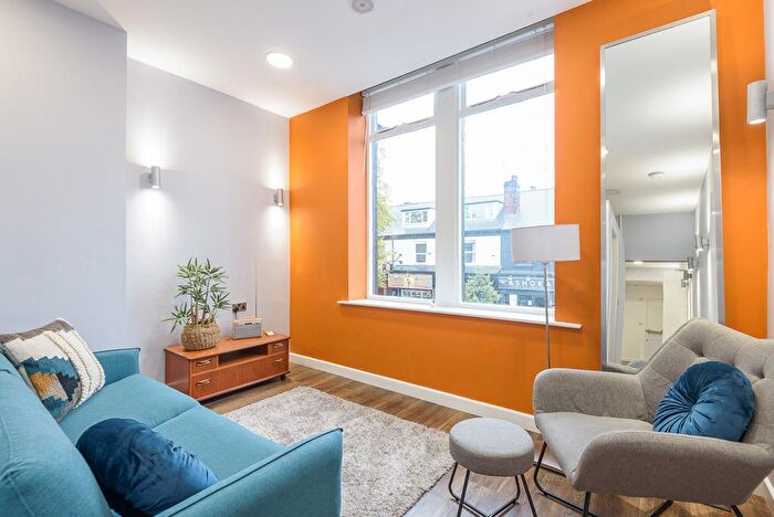 1 Bedroom Apartment To Rent In Ecclesall Road, S11