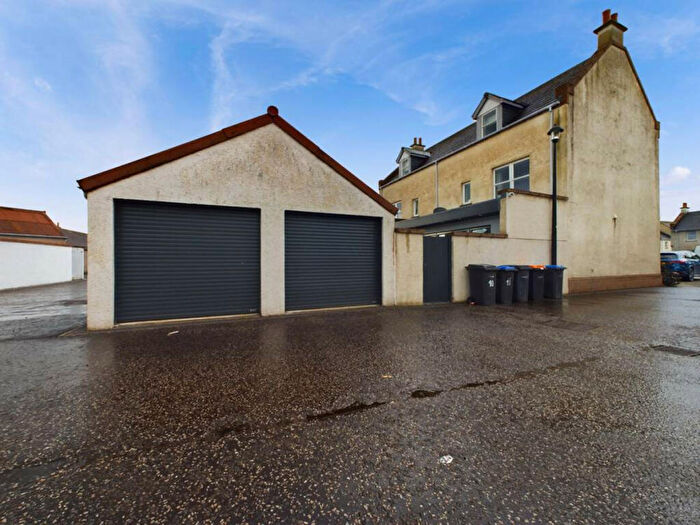 3 Bedroom Town House For Sale In Fraser Court, Inverurie, AB51