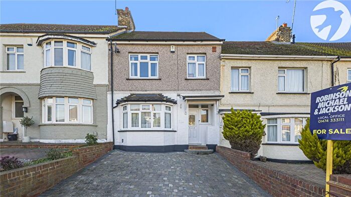 3 Bedroom Terraced House For Sale In Lamorna Avenue, Gravesend, Kent, DA12